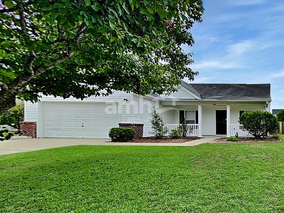 1st image of 304 Southport Dr