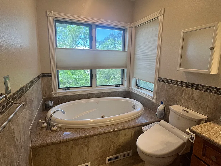 792 Ithaca Dr — Photo 23