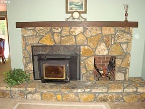 5th image of 2210 NE 97th St