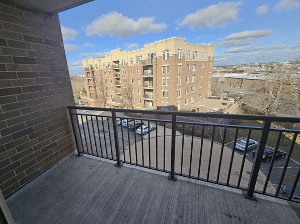 (undisclosed Address)