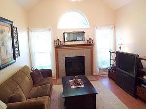 2nd image of 8566 Lazelle Village Dr