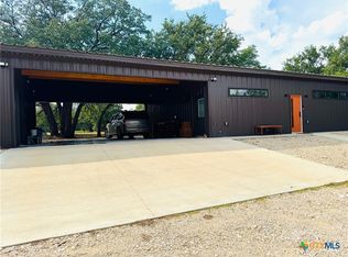 314 McKenzie Ln, Gatesville, TX 76528