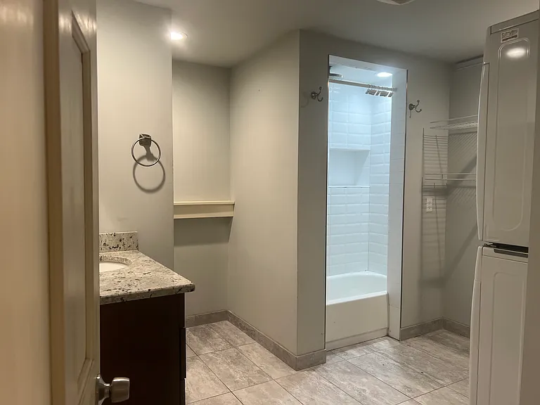 38 Hillsdale Rd — Photo 8