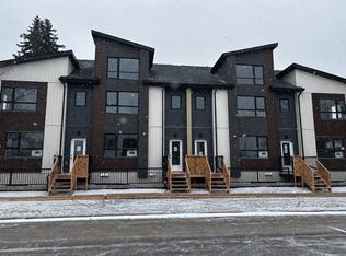 15217 109th Ave NW UNIT 1, Edmonton, AB T5P1C2