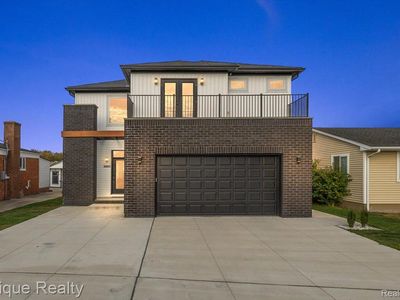 45951 Edgewater St, New Baltimore, MI, 48047