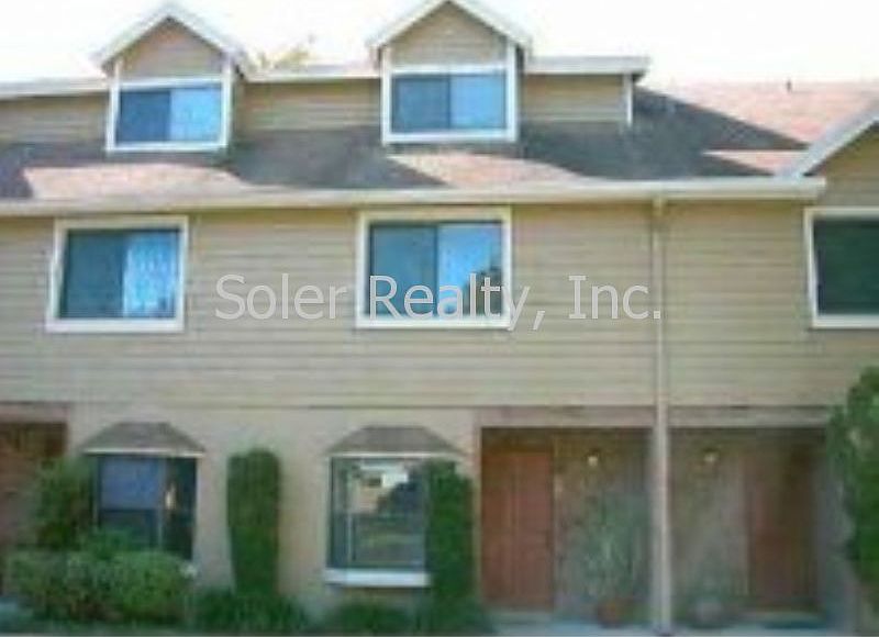 1st image of 196 Sandlewood Trl