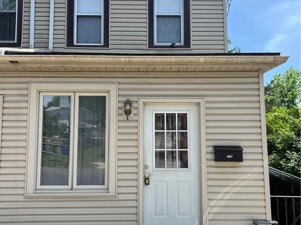225 E Saint Joseph St, Easton, PA 18042