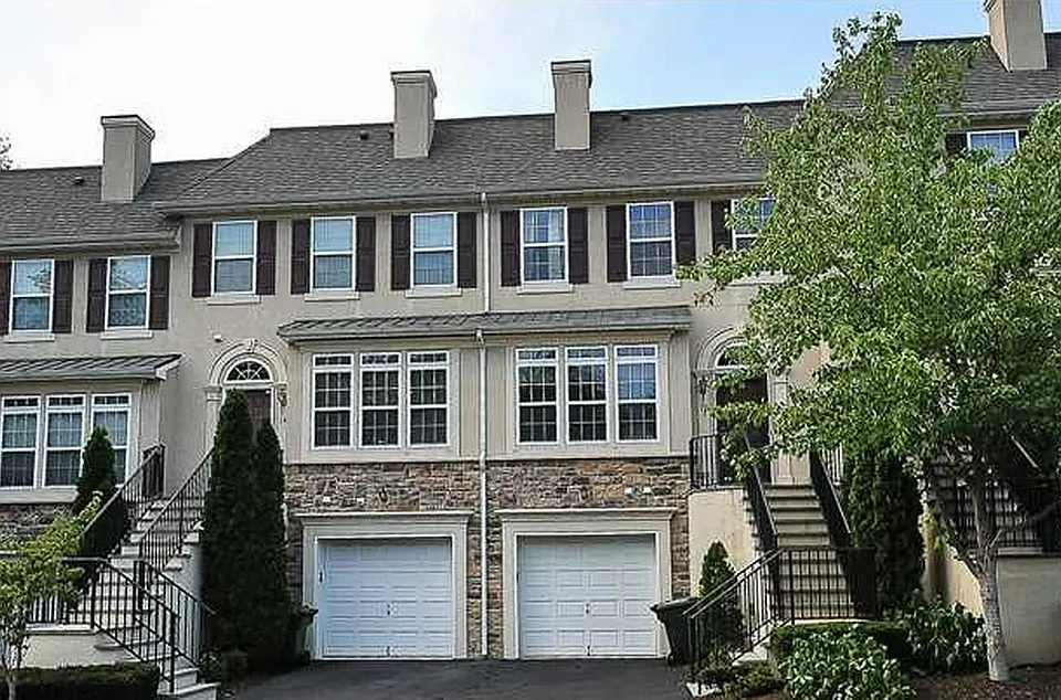 14 W Aspen Way