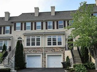 14 W Aspen Way, Matawan, NJ 07747