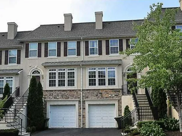 14 W Aspen Way, Matawan, NJ 07747