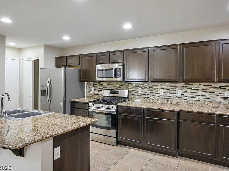 1609 Ronzard Ave — Photo 10