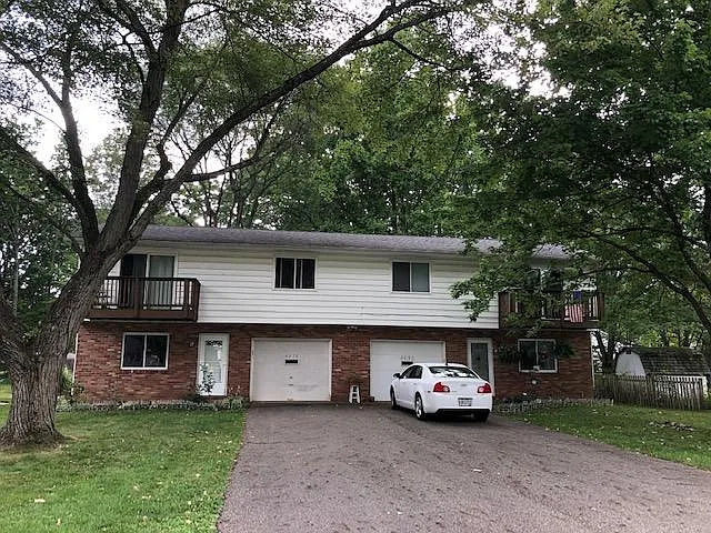 4078 Genevieve Blvd — Photo 1