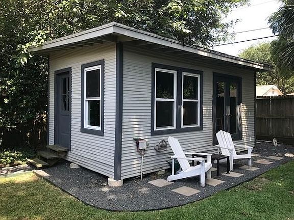 5th image of 9415 Meadowcroft Dr