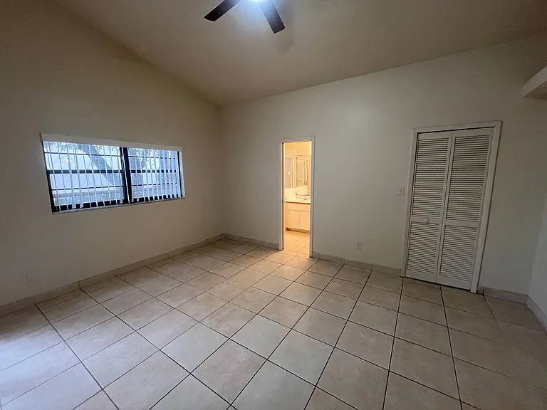 10413 Cresto Del Sol Cir — Photo 10