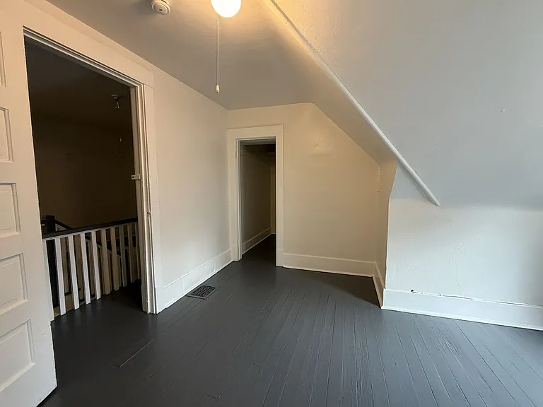 604 S Meldrum St — Photo 16