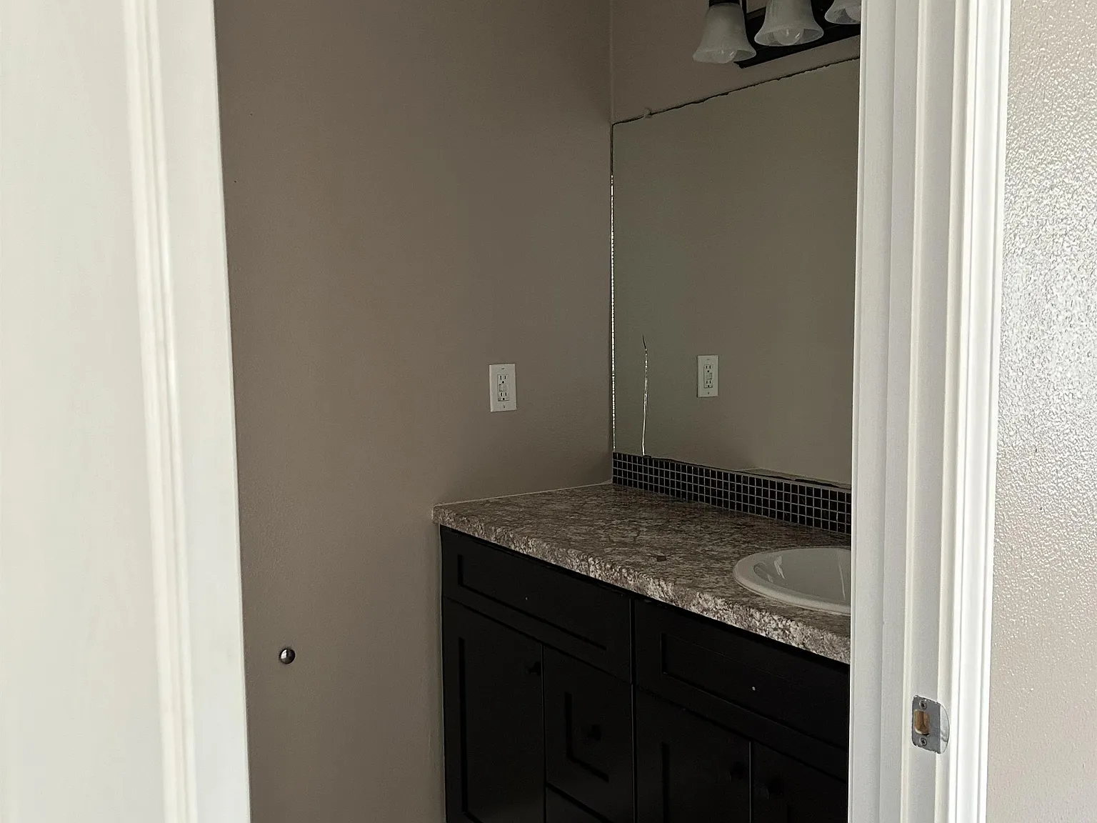 M- 300 Woodale Drive, Apt. C - 1 — Photo 4