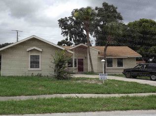 838 Crows Bluff Ln, Sanford, FL 32773