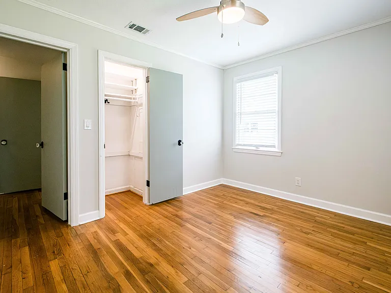 5604 Paulsen St — Photo 13