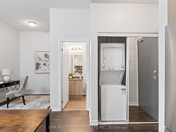 5th image of 1284 Guelph Line Unit 115