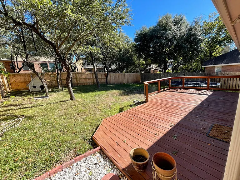 3914 Canyon Glen Cir — Photo 1