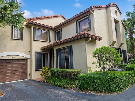 2nd image of 1000 NW 105th Avenue #B-121