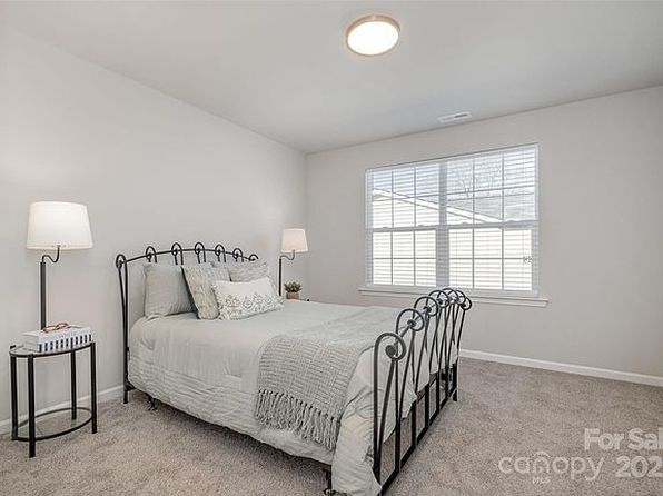 355 Melrose Dr SW #C