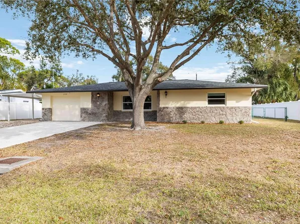 2705 Amanda Dr, Sarasota, FL 34232