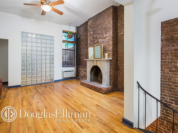 4th image of 455 W 43rd St APT 1A