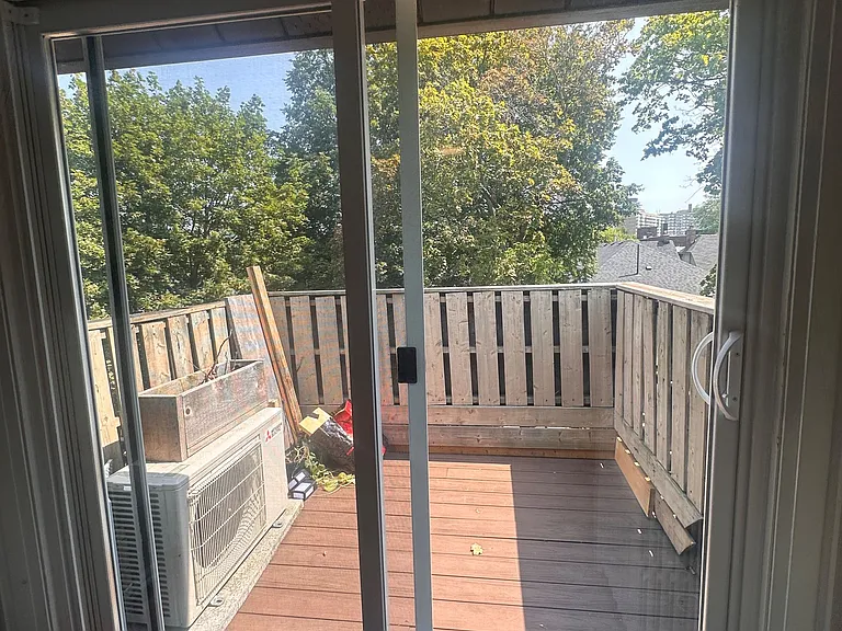737 Avenue Rd #3 — Photo 8