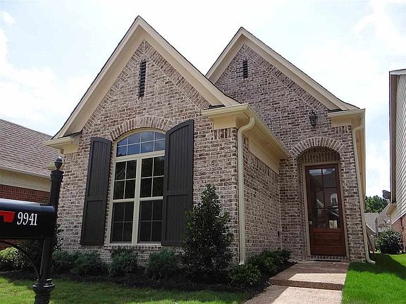 2nd image of 9941 Oban Dr