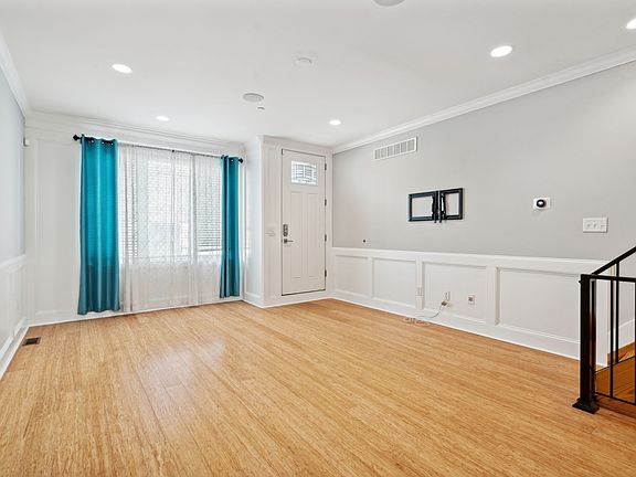 3rd image of 1624 S 21st St #1