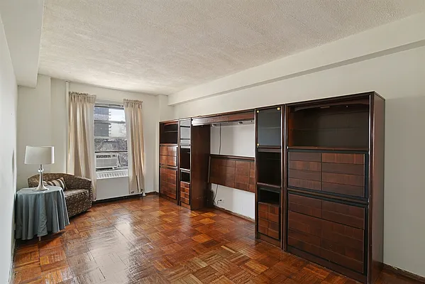 Sold by Corcoran | media 34