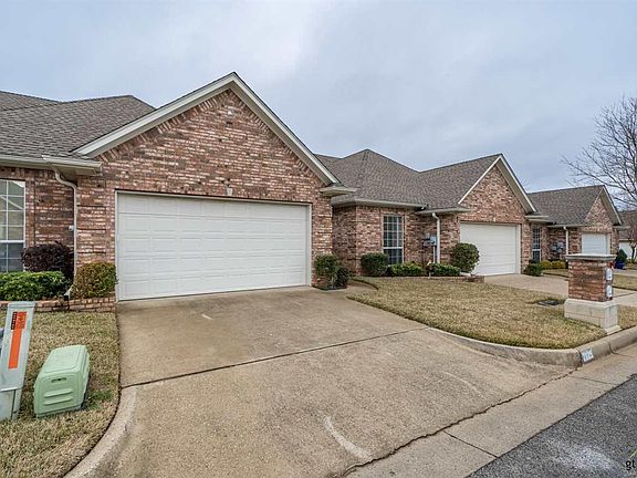 3rd image of 2225 Dietz Ln