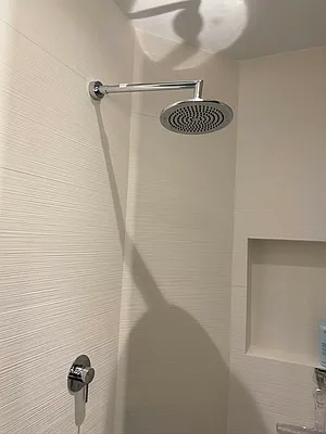 Rented by Loftey LLC | media 129