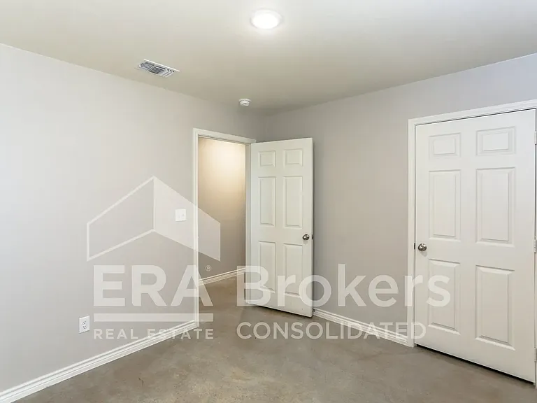 2328 Duntov Dr #A — Photo 18