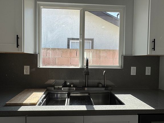 3rd image of 12423 224th St #A