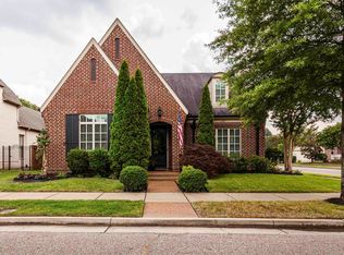 1007 Russell Farms Rd, Collierville, TN 38017