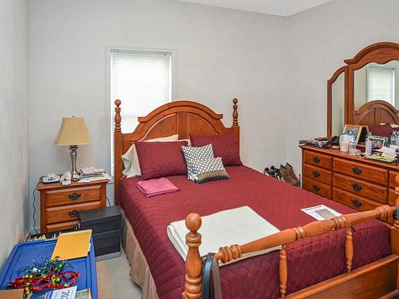 5th image of 1604 Cliff View Dr