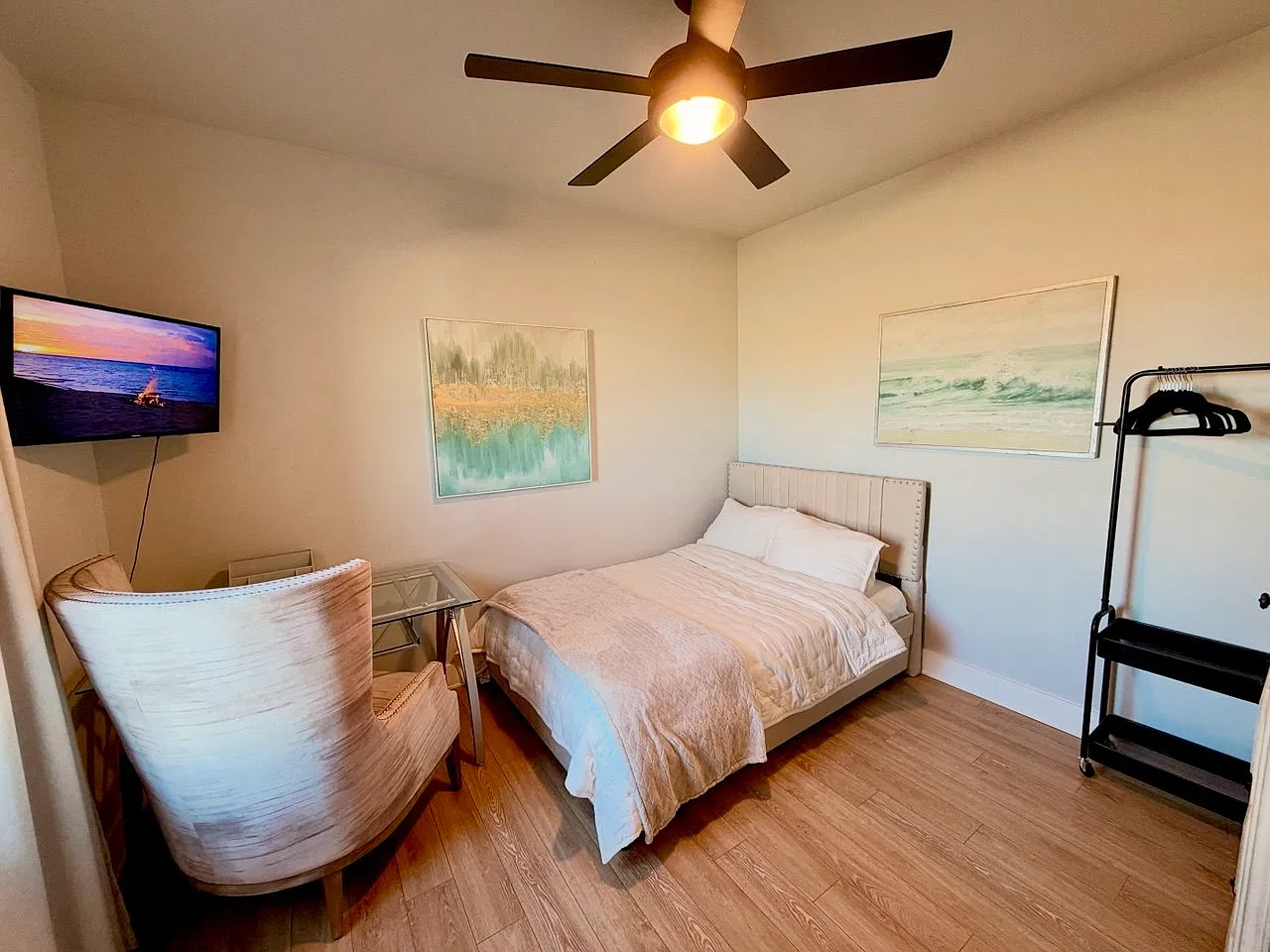 3 bed, 2089 sqft, $1,450 — Photo 1