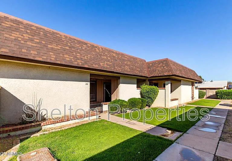 8131 N 107th Ave #82 — Photo 2