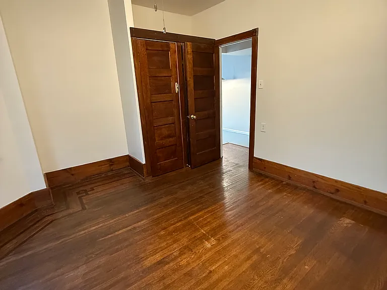 471 Haddon Ave — Photo 6