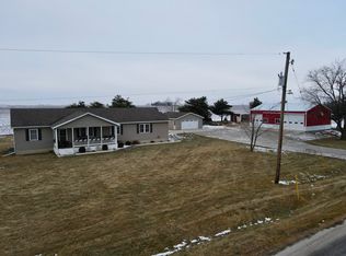 31730 N 2650 East Rd, Chenoa, IL 61726