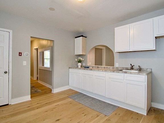 5th image of 20 Crosby St