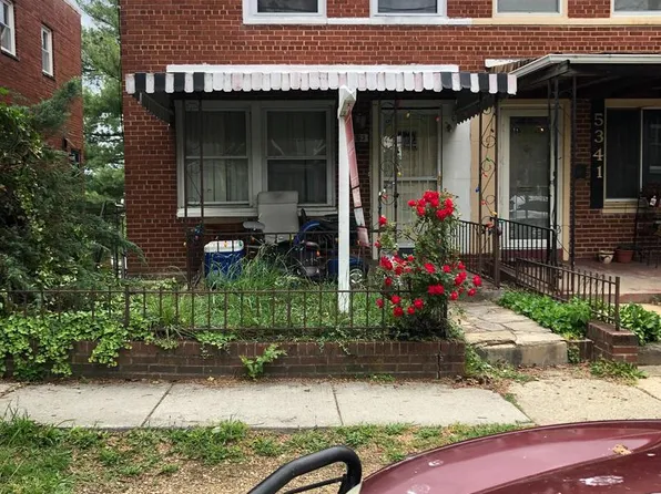 5343 Chillum Pl NE, Washington, DC 20011