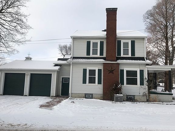3rd image of 710 E Gambier St