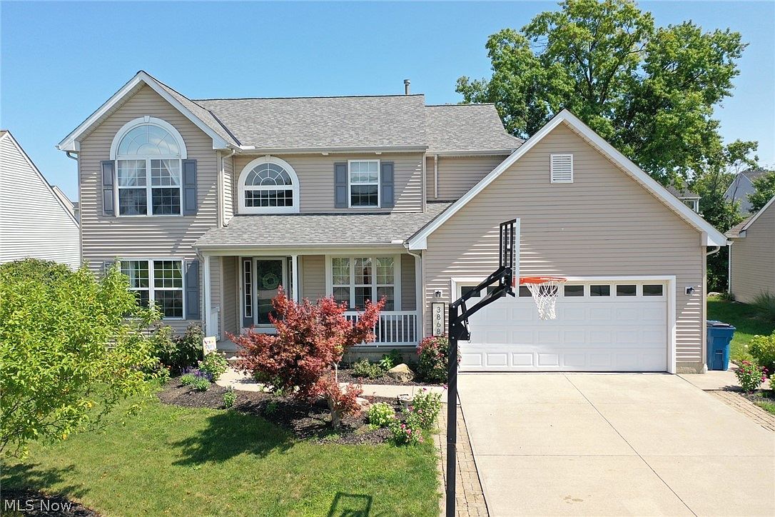 3868 Martins Run Dr, Lorain, OH 44053 Zillow