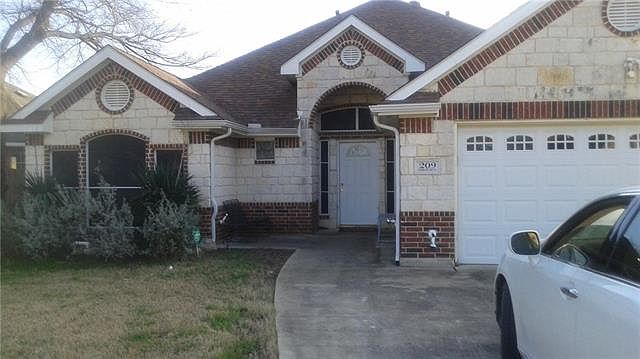 1st image of 209 Wright Blvd