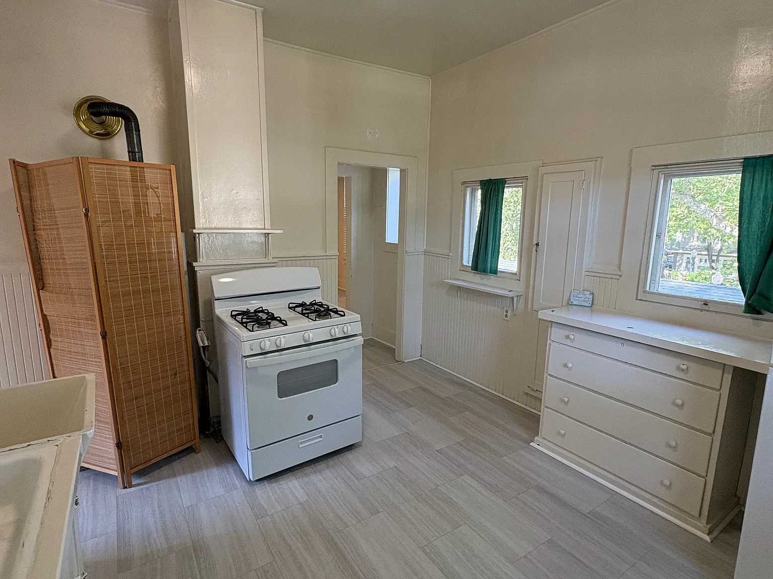 2707 I St — Photo 4