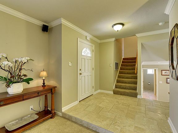 4th image of 1568 Monteval Ln