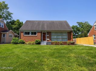 3728 Glenmeade Rd, Louisville, KY 40218